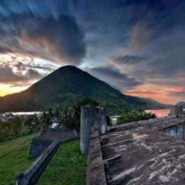 Остров Калимантан - сказочный мир Деравана. Дейли-дайвинг