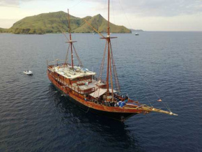 Damai II